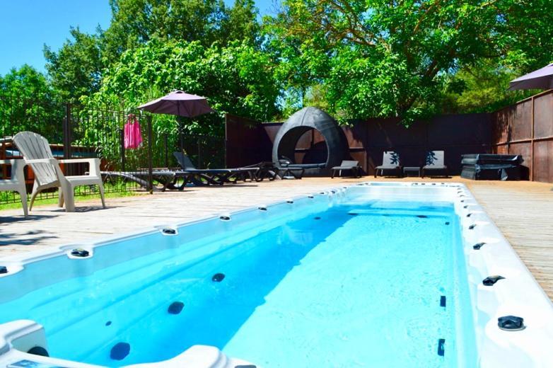 L'Oustaou Du Luberon Et Spa Villelaure Bagian luar foto