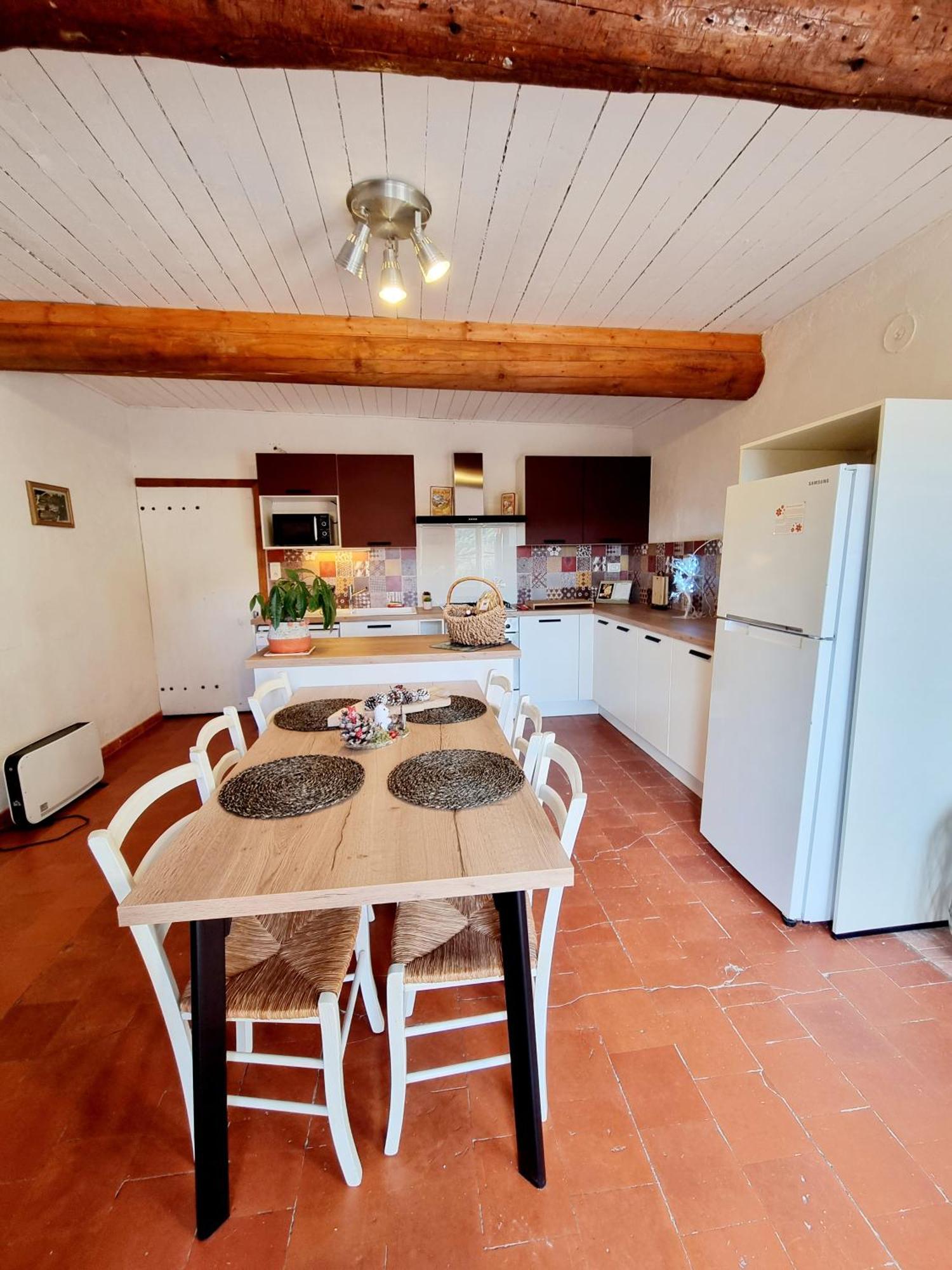 L'Oustaou Du Luberon Et Spa Villelaure Bagian luar foto
