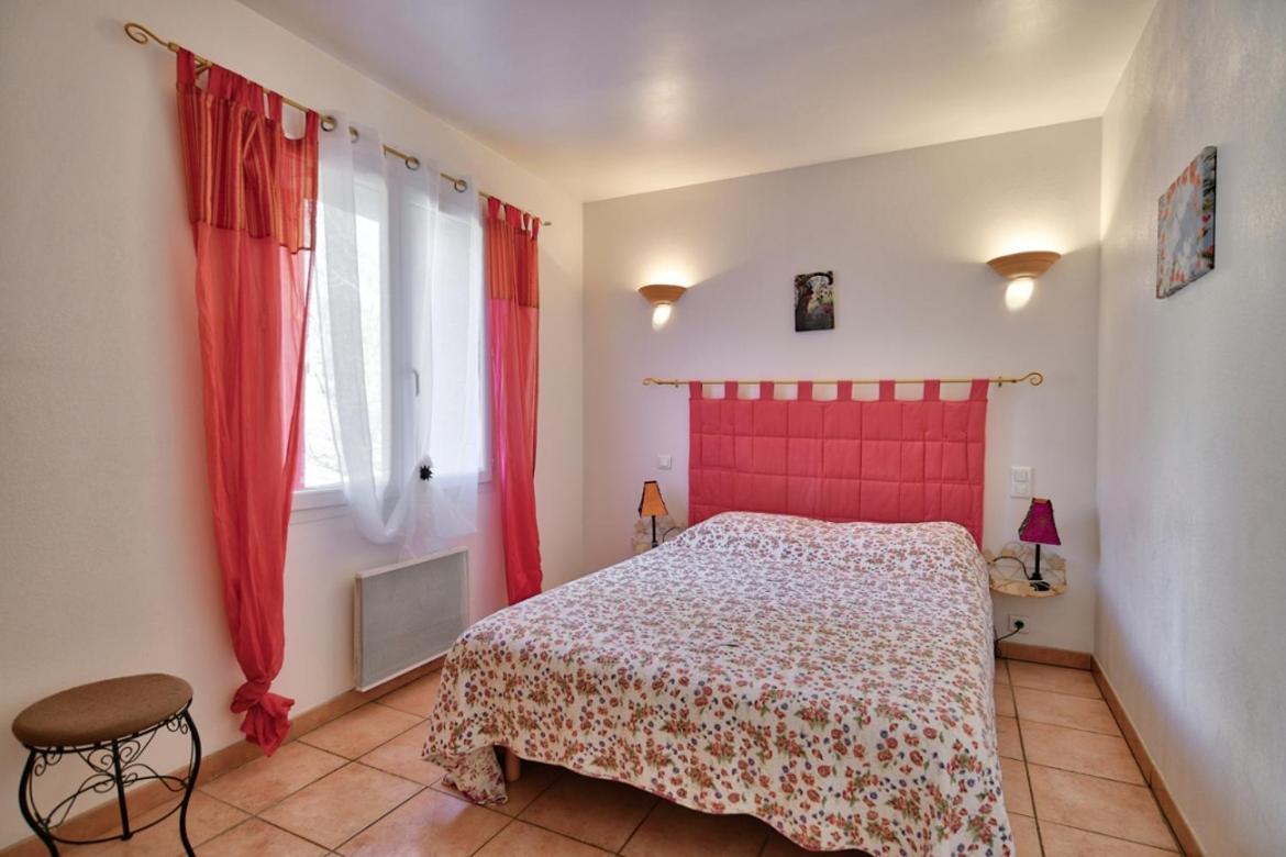 L'Oustaou Du Luberon Et Spa Villelaure Bagian luar foto