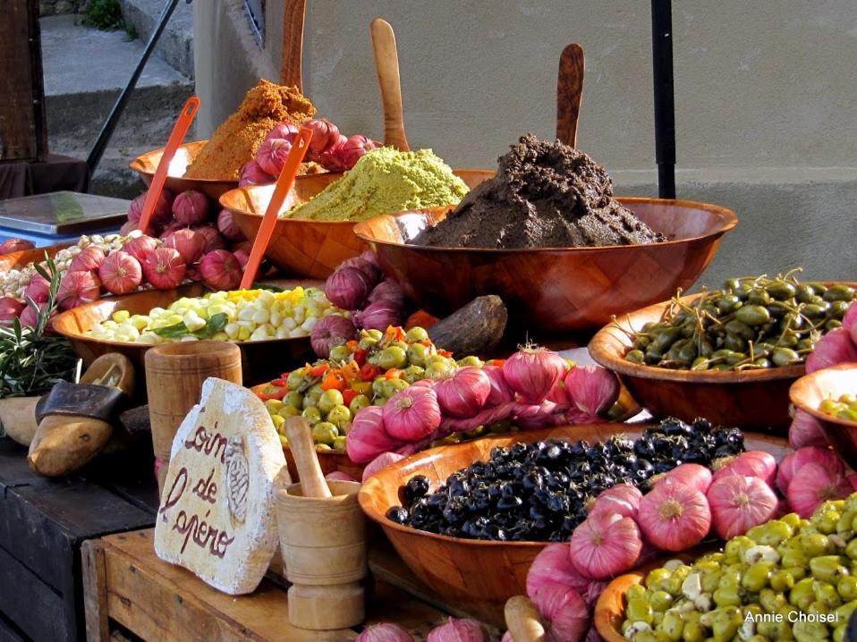 L'Oustaou Du Luberon Et Spa Villelaure Bagian luar foto